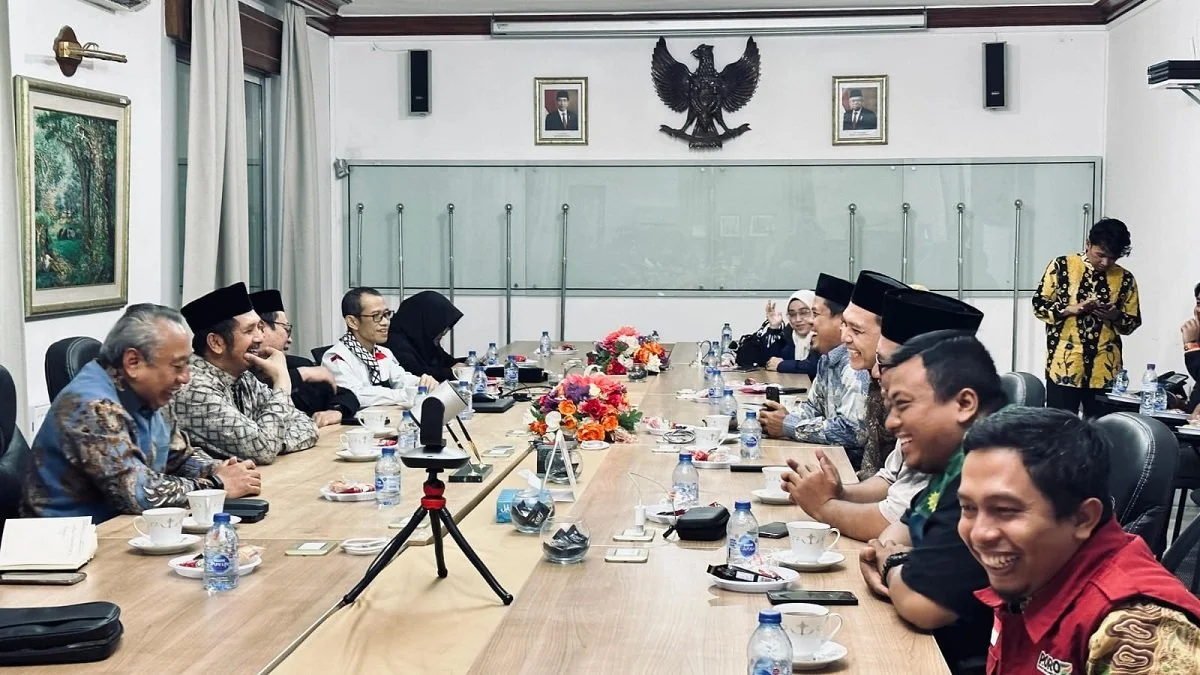 Diaspora Indonesia di Yordania Kirim 12 Truk Kontainer Bantuan Kemanusiaan ke Palestina